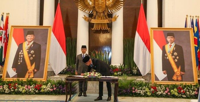 Arrmanatha Nasir Resmi Pimpin Kemlu, Terima Estafet Jabatan dari Sugiono