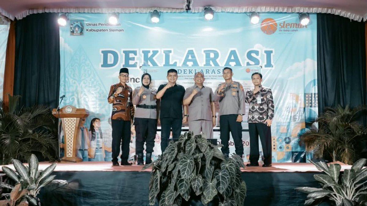 Foto bersama acara deklarasi
